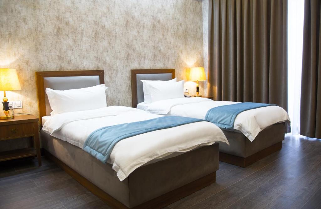 Macara Sheki City Hotel Buitenkant foto