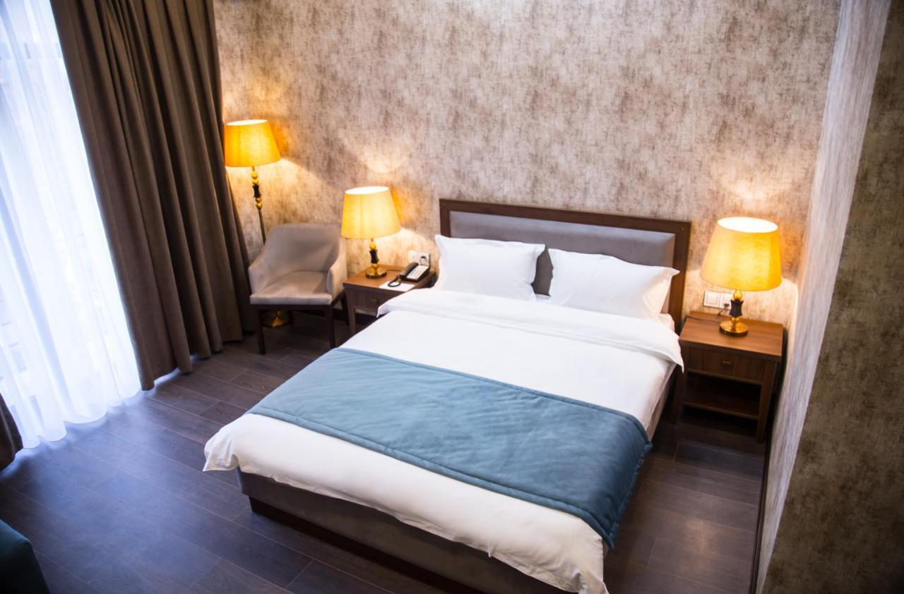 Macara Sheki City Hotel Buitenkant foto